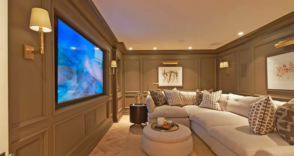 Bentinck Road — Lounge